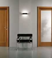 Как выбрать влагостойкую дверь для дома