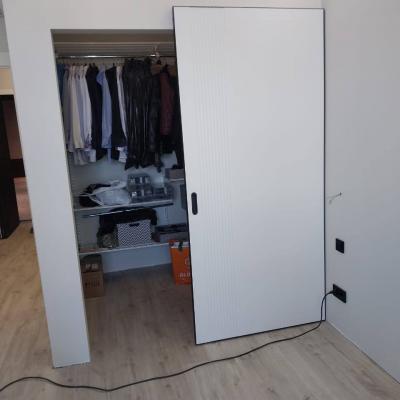 Работы Домини Дорс